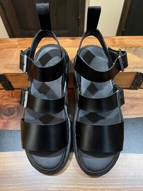 Dr Martens Gryphon Black Triple-Strap Buckle Sandals